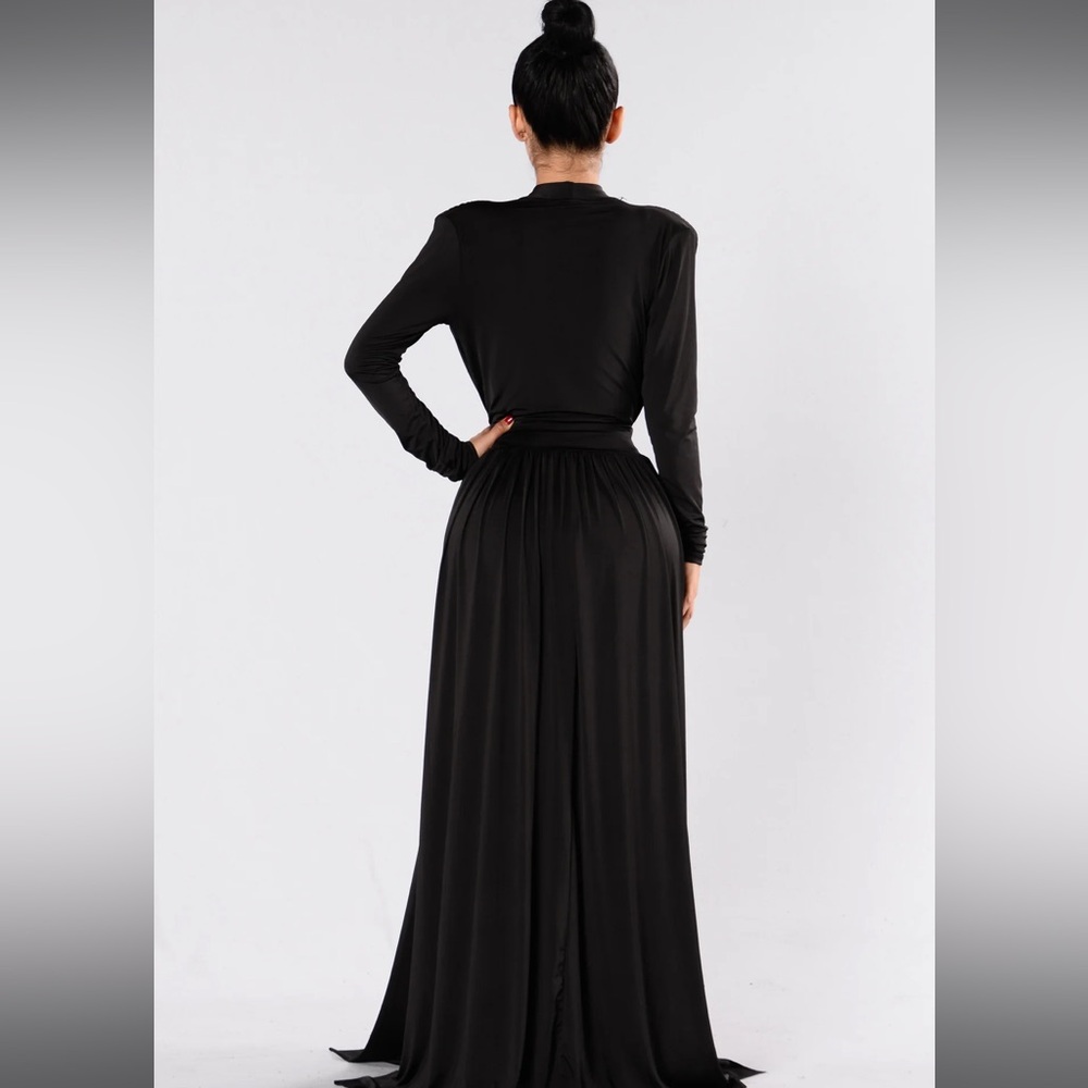 SOLD- Mercari. Fashion nova black spree dress - Picture 3 of 4